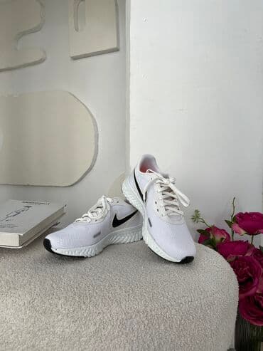 Mossy.kg: Кроссовки, 36, 37.5, 38, Nike, Новый, цвет - Белый, Самовывоз, Платная доставка