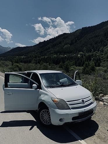 Продажа авто: Toyota Ist: 2002 г., 1.5 л, Автомат, Бензин — 2
