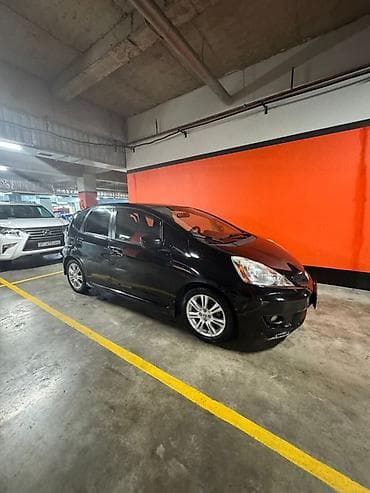 jet car: Honda Fit: 2011 г., Хэтчбэк — 2