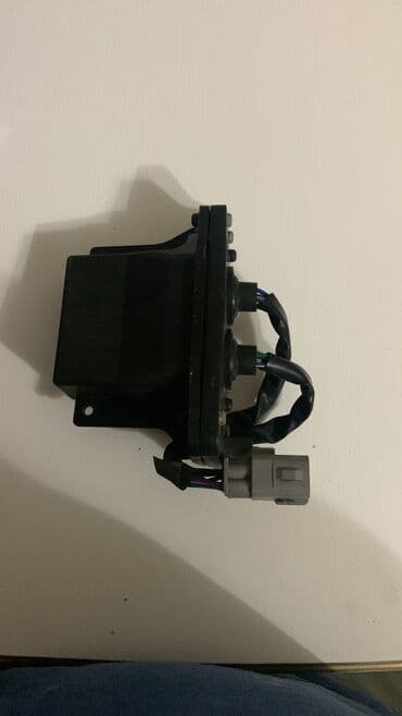 блок srs: Реле фары левый. Производитель: Япония(оригинал) Дата выпуска: 2017; — 1