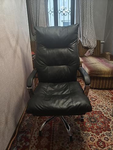 Офис шкафтары: Офис креслолор, Колдонулган, Дөңгөлөктүү, түсү - Кара, Экокожа, Акысыз жеткирүү — 2
