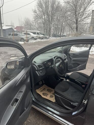 chevrole spark: Chevrolet Spark: 2021 г., Автомат, Бензин, Хэтчбэк — 3