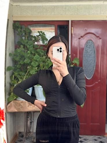 куртка безрукавка женская: Женская спортивная кофта с молнией - Цвет: черный - Крой — 1