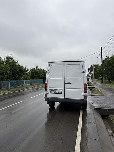 plug in: Легкий грузовик, Mercedes-Benz — 5