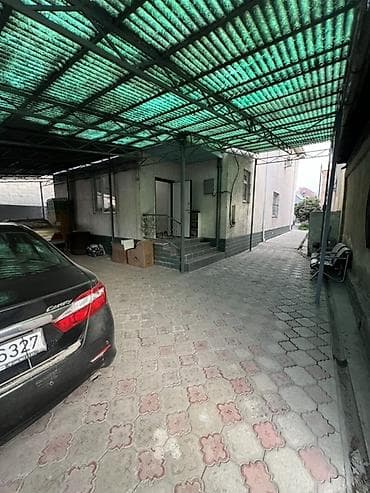в районе кызыл аскер: 🚨 Срочно продается дом в Кызыл-Аскере! 🏡 Дом в хорошем состоянии 💰 — 4