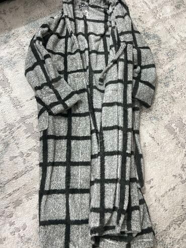 Банный халат. Мужской. Размер от 50 до 56 подойдет. Совсем немного б/у