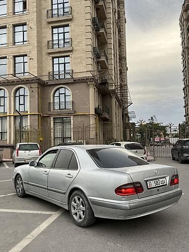 mashina mers: Mercedes-Benz E-Class: 2001 г., 2.2 л, Автомат, Дизель, Седан — 4