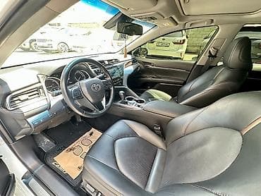 ls 400: Toyota Camry: 2018 г., 2.5 л, Вариатор, Гибрид, Седан — 6