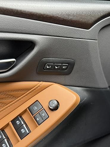 Транспорт: Toyota Avalon: 2020 г., 2.5 л, Автомат, Гибрид, Седан — 9