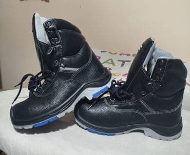 обувь рабочий: Продаю Рабочие ботинки с металлическим носком 41 размера. Высоким — 1