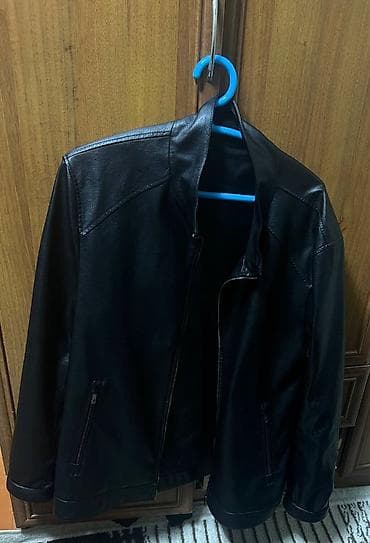 nike tech: Куртка, 2XL, Б/у, Без утеплителя, Внутренние и внешние карманы — 1