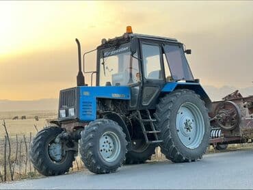 Модель: 952, Б/у, 2005 г., Трактор с другими агрегатами