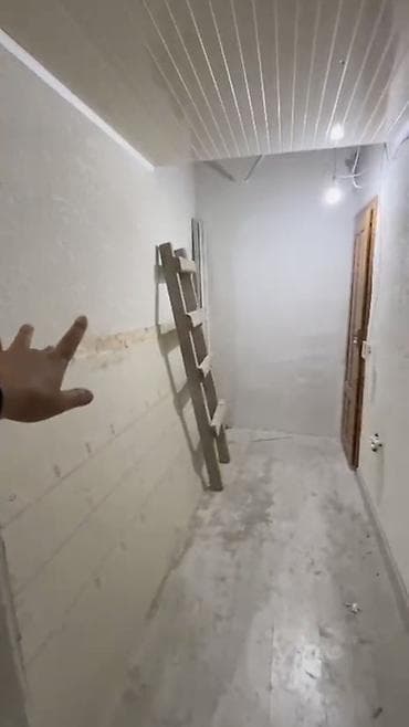 35: ПОМЕЩЕНИЕ В ВОСТОК-5 📍 мкр. Восток-5 📐 Площадь: 19 м² 🏠 Цокольный — 4