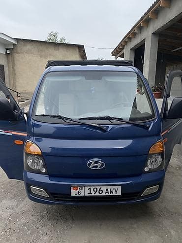 Транспорт: Жеңил жүк ташуучу унаа, Hyundai, Стандарт — 2