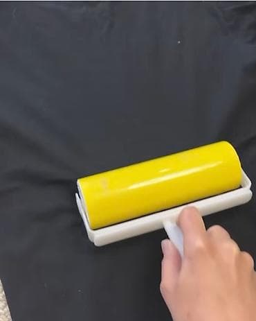 Многоразовый липкий валик для чистки одежды и текстиля. - Валик с