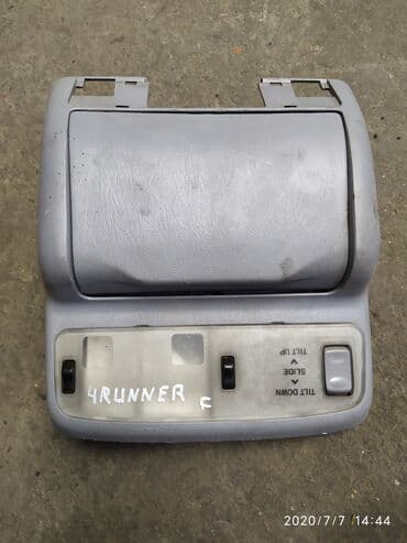 подсветка в салон: Toyota 4Runner плафон светильникТойота форанер освещение салона — 1