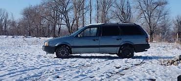 Volkswagen Passat Variant: 1989 г., Универсал