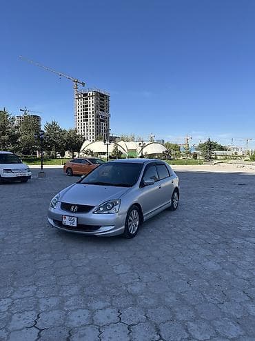 civic 5d: Honda Civic: 2003 г., 1.7 л, Вариатор, Бензин, Хэтчбэк — 1
