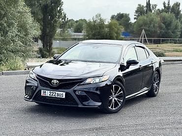 jac s7: Toyota Camry: 2017 г., 2.5 л, Автомат, Бензин, Седан — 2
