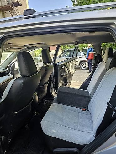 camry 80: Toyota RAV4: 2018 г., 2.5 л, Автомат, Бензин, Кроссовер — 4