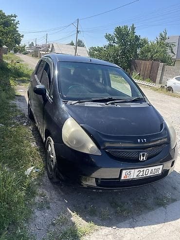 Honda Fit: 2002 г., 1.3 л, Автомат, Бензин, Хэтчбэк — 3
