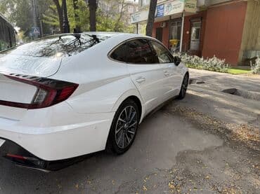 полу автамат: Hyundai Sonata: 2021 г., 1.6 л, Автомат, Бензин, Седан — 6
