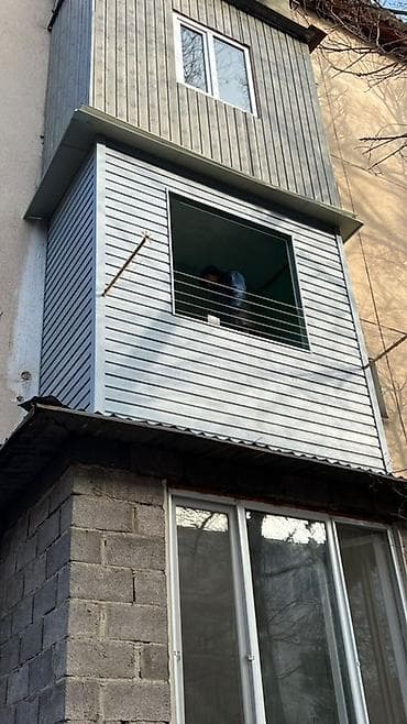 Услуги по строительству и ремонту: Обшивка и отделка балконов и лоджий сайдингом - Профессиональная — 1