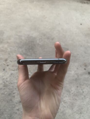 телефон айфон бишкек: IPhone 11 Pro, Колдонулган, 64 ГБ, Black Titanium, Кулакчындар, 72 % — 5