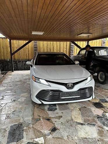 d 4d: Toyota Camry: 2018 г., 2.5 л, Бензин, Седан — 1