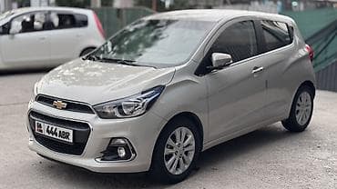 geely электромобиль: Chevrolet Spark: 2018 г., 0.1 л, Автомат, Бензин, Хэтчбэк — 3