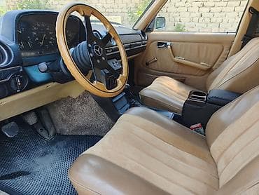 yamaha majesty 155: Mercedes-Benz W123: 1982 г., 2.3 л, Механика, Бензин, Седан — 4