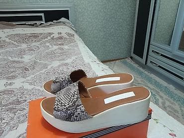 женские вещи пакет: Мужской костюм, S, Lc Waikiki, Б/у, цвет - Синий — 7