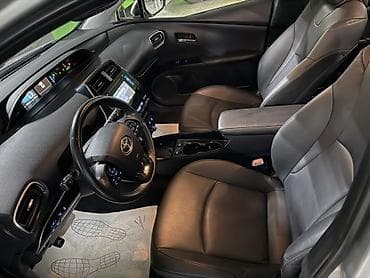 Продажа авто: Toyota Prius: 2019 г., 1.8 л, Автомат, Гибрид, Хэтчбэк — 10