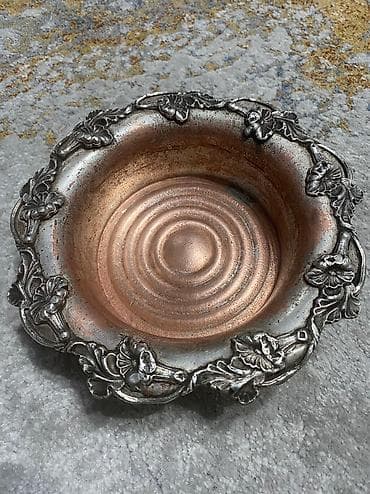 Конфетница. Медь. Серебро. Россия. 1861 г. Редкое изделие знаменитой