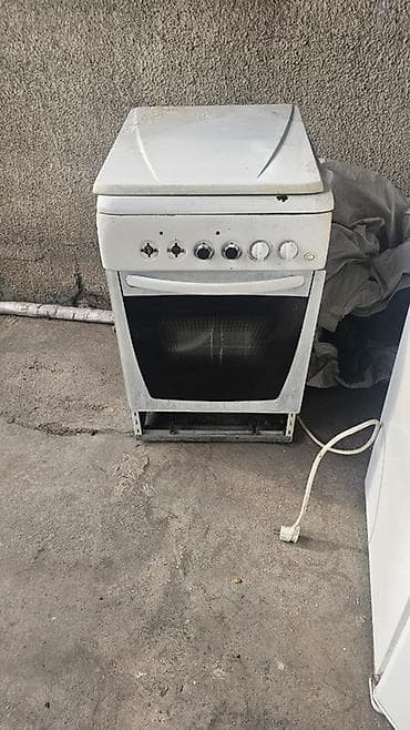 Кухонная плита с духовкой, электрическая. Основные характеристики: -