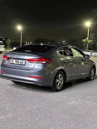 Hyundai Avante: 2018 г., 1.6 л, Автомат, Газ, Седан — 2