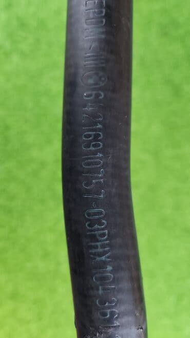 блок предохранителей: Патрубок Е60 е61 Год 20 757 В отличном состоянии, очень большой — 4