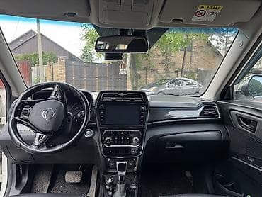 санион тиволи: Ssangyong Tivoli: 2020 г., 1.6 л, Автомат, Дизель, Кроссовер — 8