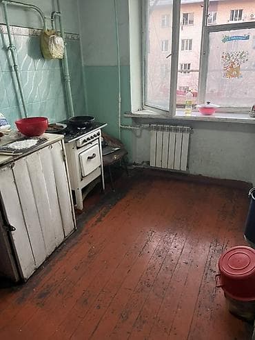 Комнаты: 13 м², С мебелью — 5