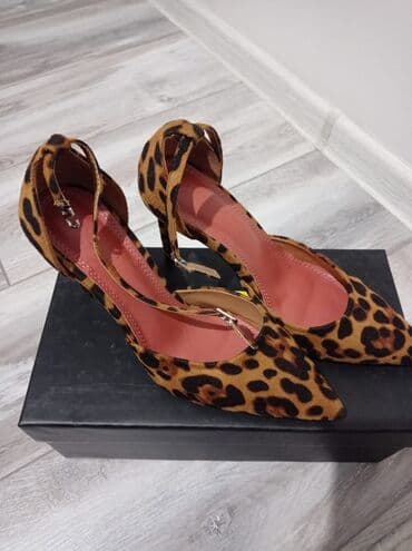 кийим алам: Листайте всевсе за 7000с отдам 1)Куртка кожа нат(17,000 с)-носили — 6