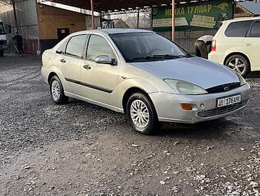 Ford Focus: 2000 г., 1.8 л, Механика, Бензин, Седан