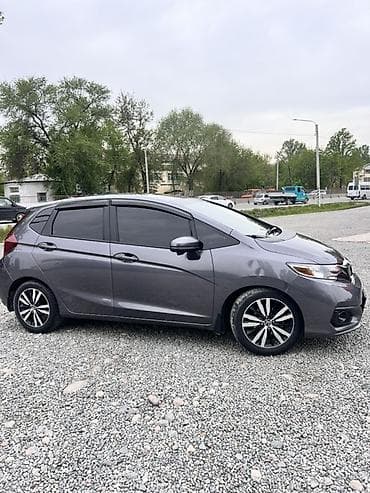 мини машина цена: Honda Fit: 2018 г., 1.5 л, Автомат, Бензин, Хэтчбэк — 7
