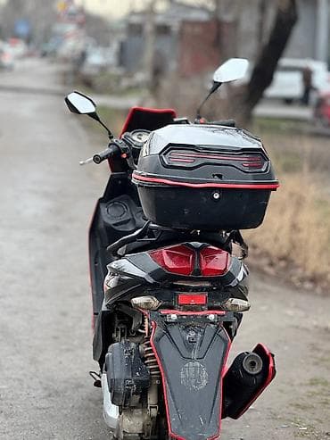 обмен на макси: Тип скутера 150 куб. см, Бензин, Б/у — 5