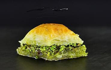 Фрукты: Фисташковая баклава — классический восточный десерт. - Тончайшие — 4