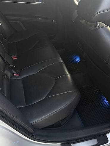 fix look: Toyota Camry: 2019 г., 2.5 л, Вариатор, Гибрид, Седан — 10