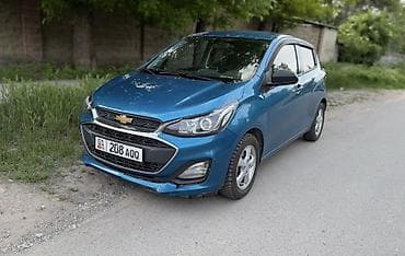 Chevrolet Spark: 2018 г., 1 л, Вариатор, Бензин, Хэтчбэк