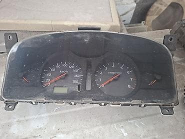 Отражатель Nissan 2002 г., Б/у, Оригинал, Япония at lalafo.kg Отражатель Nissan 2002 г., Б/у, Оригинал, Япония