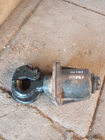 двухосные прицепы для легковых автомобилей бу: Фаркоп Для грузовых авто Mercedes-Benz, Б/у, Самовывоз — 32