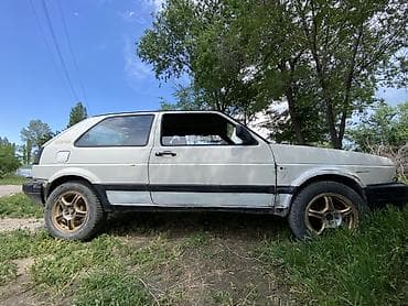 Volkswagen Golf: 1992 г., 1.6 л, Механика, Бензин, Хэтчбэк