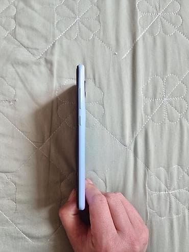 nokia android: Xiaomi, Mi 9, Б/у, 128 ГБ, цвет - Голубой — 7